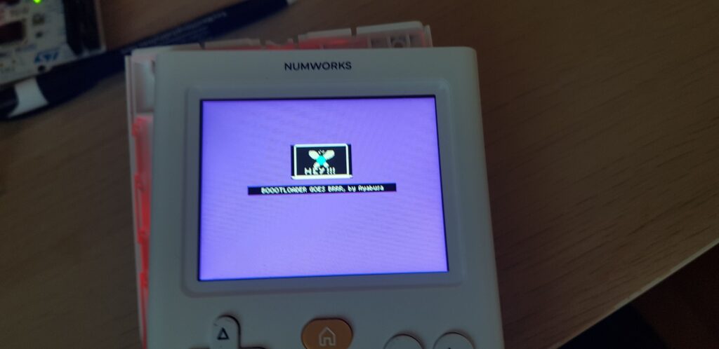 Image of the calculator with an image displayed on it